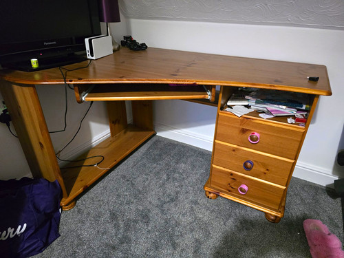 Pine wooden corner computer - pine,